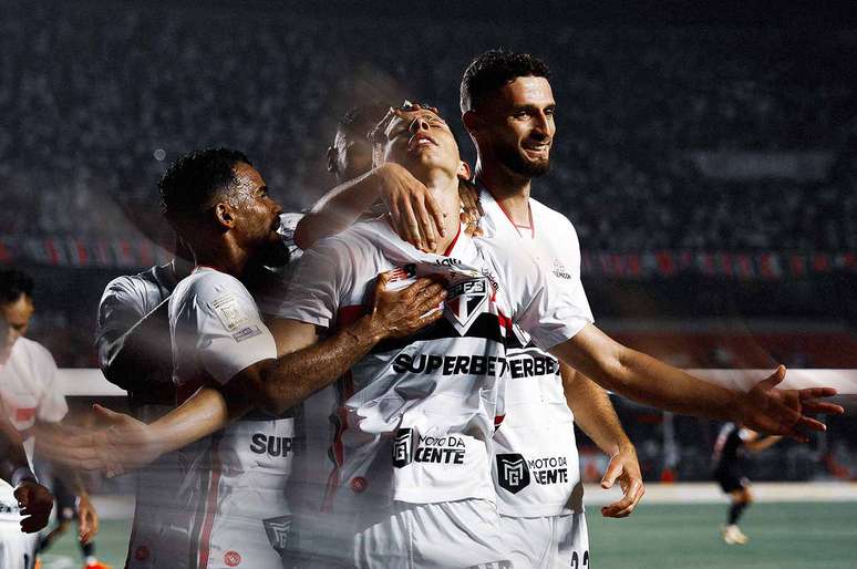 Gustavo Santana comemora primeiro gol pelo Soberano &ndash;