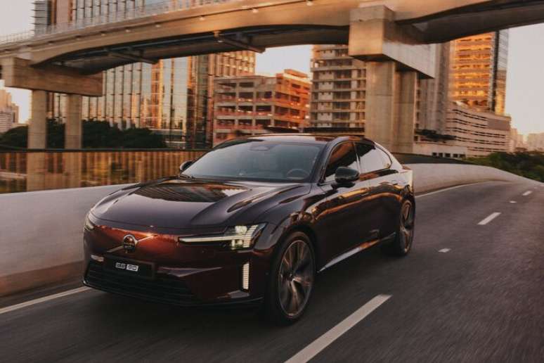 Volvo ES90