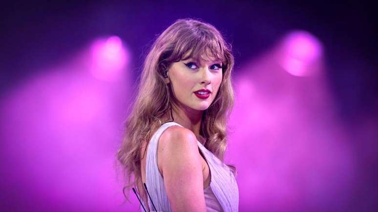 Taylor Swift em show em Londres durante sua &uacute;ltima turn&ecirc;, a The Eras, em agosto de 2024