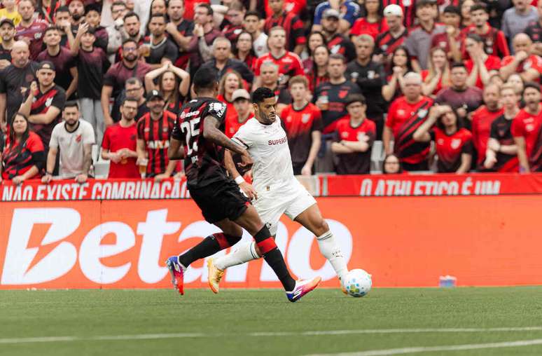 Athletico-PR e Fluminense empataram em confronto direto na Arena da Baixada &ndash;