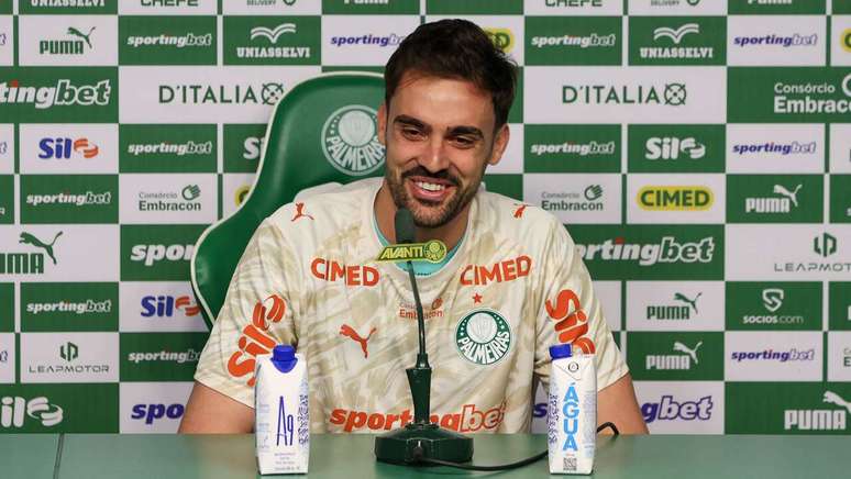 Bruno Bertinato fala sobre suas caracter&iacute;sticas em apresenta&ccedil;&atilde;o ao Palmeiras &ndash;