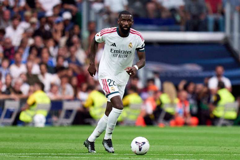 Rudiger em a&ccedil;&atilde;o com a camisa do Real &ndash;