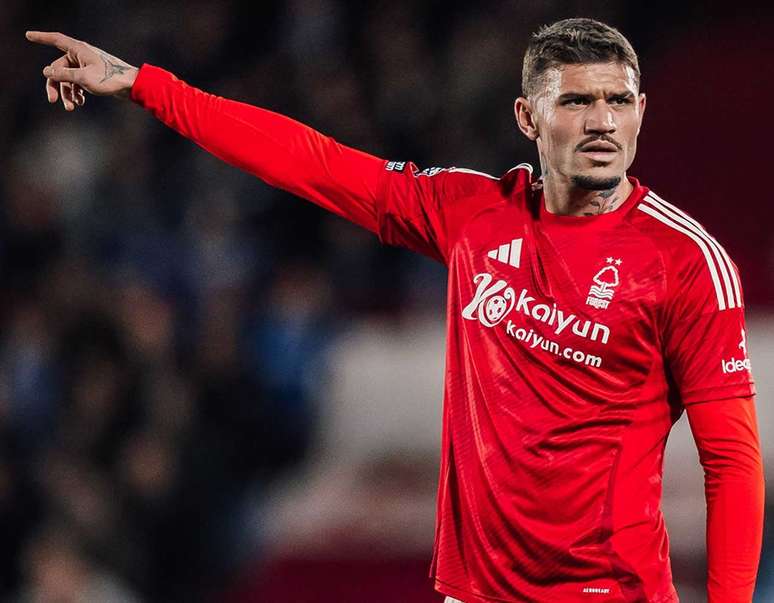 Morato chegou ao Forest ap&oacute;s passagem pelo Benfica &ndash;