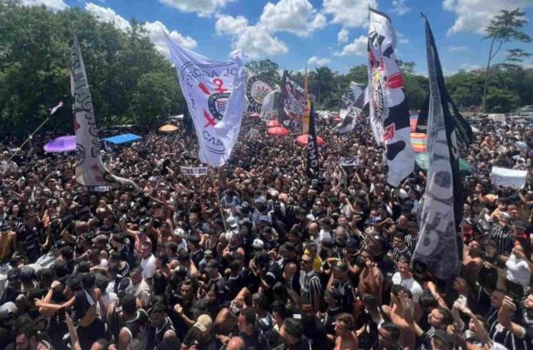 Estudo revela os torcedores mais paranoicos do Campeonato Brasileiro &ndash;