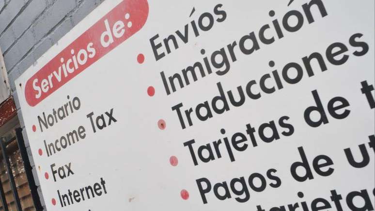 Nos Estados Unidos, os not&aacute;rios n&atilde;o t&ecirc;m licen&ccedil;a para oferecer servi&ccedil;os jur&iacute;dicos de imigra&ccedil;&atilde;o.