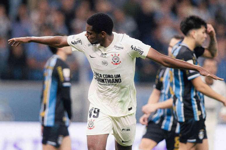 Corinthians ainda acredita numa poss&iacute;vel venda de Andr&eacute; &ndash;