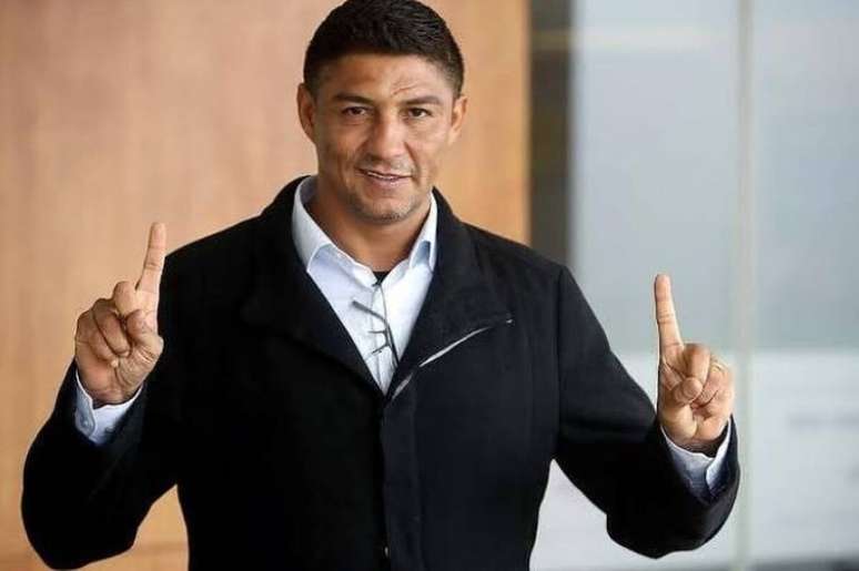Ex-atacante Jardel, que teve destaque com as camisas de Gr&ecirc;mio e Porto &ndash;
