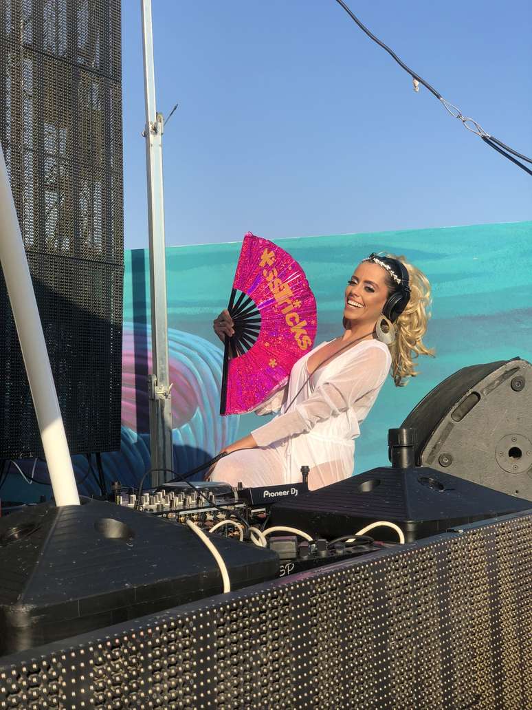 DJ Anne Louise 