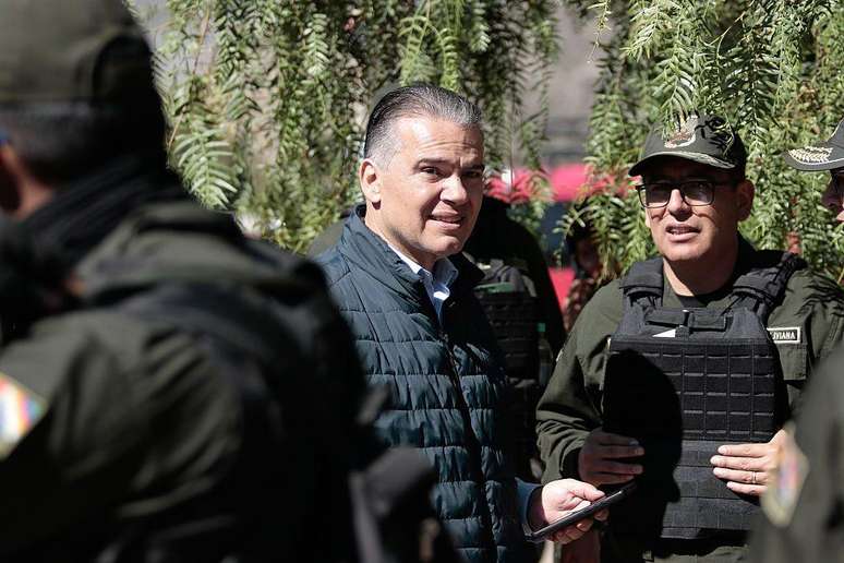 O ministro Justiniano informou que os mortos e desaparecidos s&atilde;o integrantes das for&ccedil;as de seguran&ccedil;a.