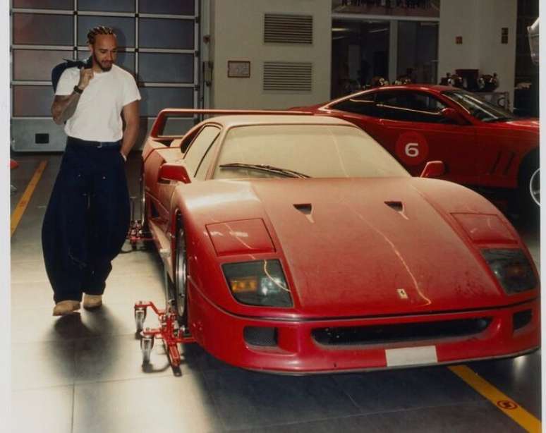Lewis Hamilton e sua Ferrari F40
