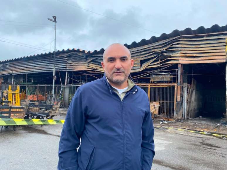 Jos&eacute; Aires relata falta de manuten&ccedil;&atilde;o do local incendiado: "estamos &agrave; deriva"