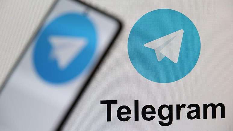 Os canais do Telegram sempre incluem an&uacute;ncios