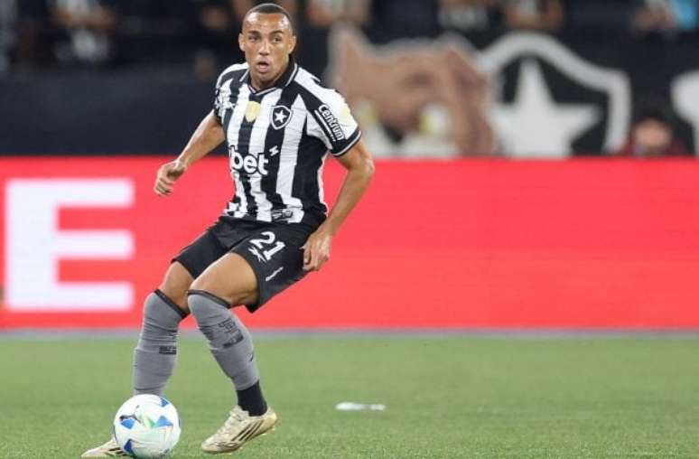 Mar&ccedil;al viu o Botafogo jogando de forma superior ao Palmeiras no 0 a 0 entre as equipes.