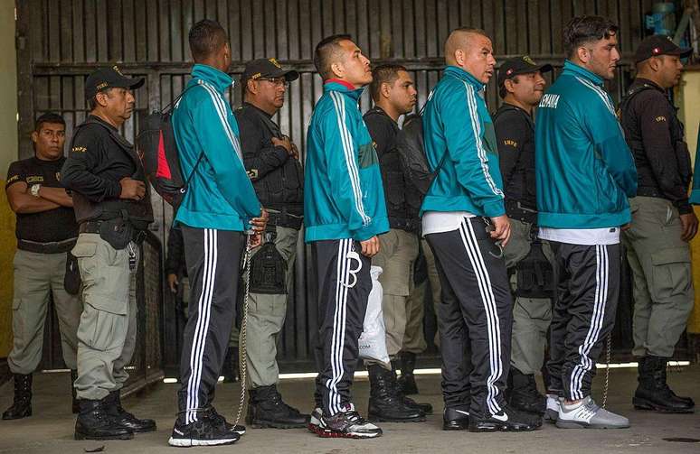 Segundo as autoridades, as organiza&ccedil;&otilde;es criminosas coordenam crimes como sequestros e extors&otilde;es a partir das pris&otilde;es