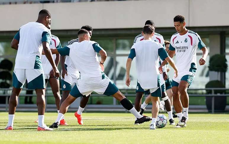 Jogadores do Real Madrid durante treinamento da equipe &ndash;