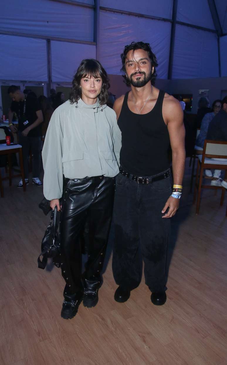 Agatha Moreira e Rodrigo Simas 