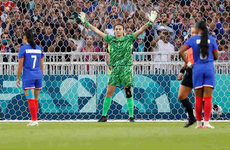 Lorena foi indicada ao pr&ecirc;mio de melhor goleira na Bola de Ouro &ndash;