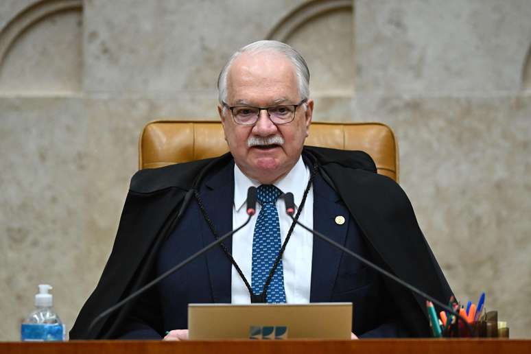 Professor defende que Fachin assuma relatoria do caso Master