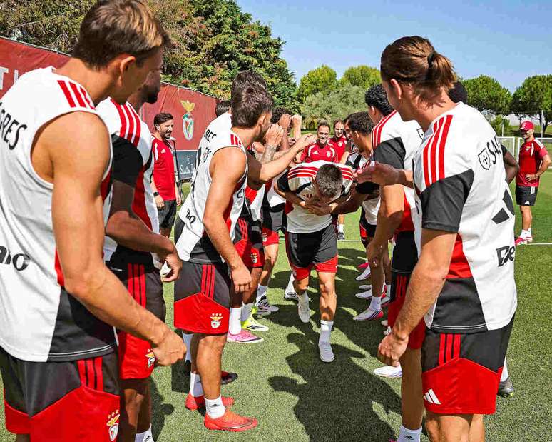 Atividade de prepara&ccedil;&atilde;o do Benfica antes de encarar o Moreirense &ndash;