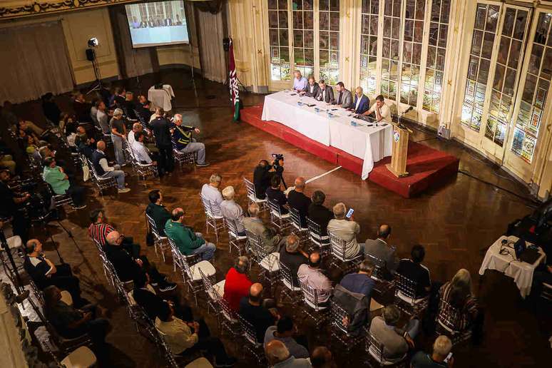 No ano passado, o Fluminense divulgou a proposta da Lazuli Partners em reuni&atilde;o do Conselho Deliberativo &ndash;