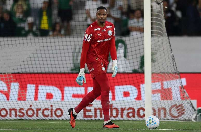 Carlos Miguel pode ser convocado por Carlo Ancelotti para os amistosos da Sele&ccedil;&atilde;o Brasileira &ndash;