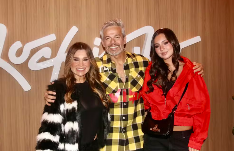 Fl&aacute;via Alessandra, Otaviano Costa e a filha, Ol&iacute;via