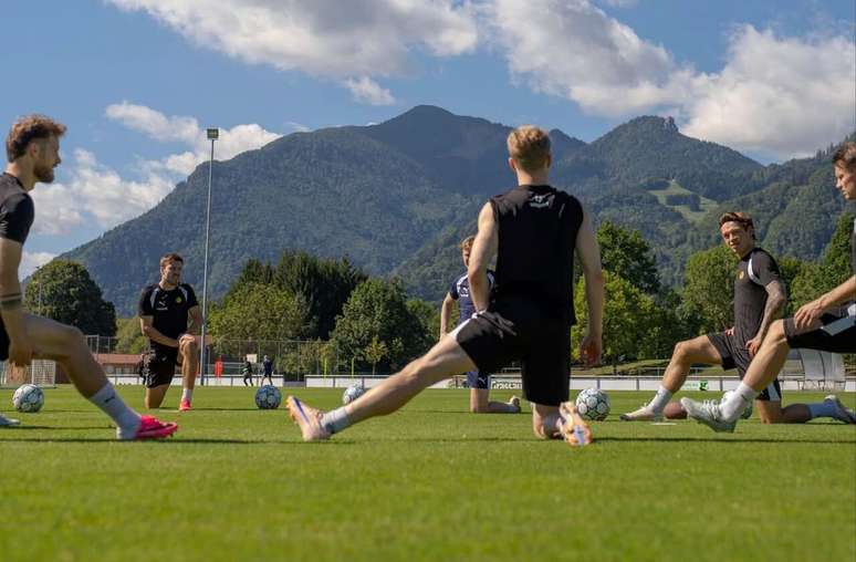Atividade de prepara&ccedil;&atilde;o dos noruegueses antes de encarar o Bayern &ndash;