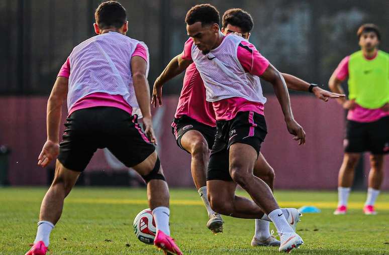 Sabah Baku &eacute; um dos estreantes da Liga dos Campe&otilde;es &ndash;