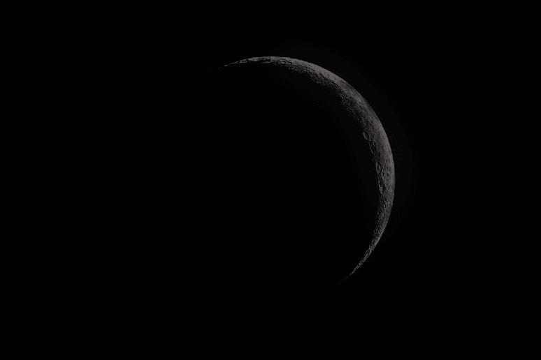 A posi&ccedil;&atilde;o entre Sol, Terra e Lua interfere na intensidade das mar&eacute;s, que podem apresentar menor amplitude durante a fase Minguante 