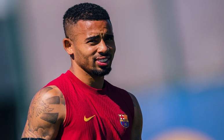 Gabriel Jesus marcou pela primeira vez pelo Barcelona &ndash;
