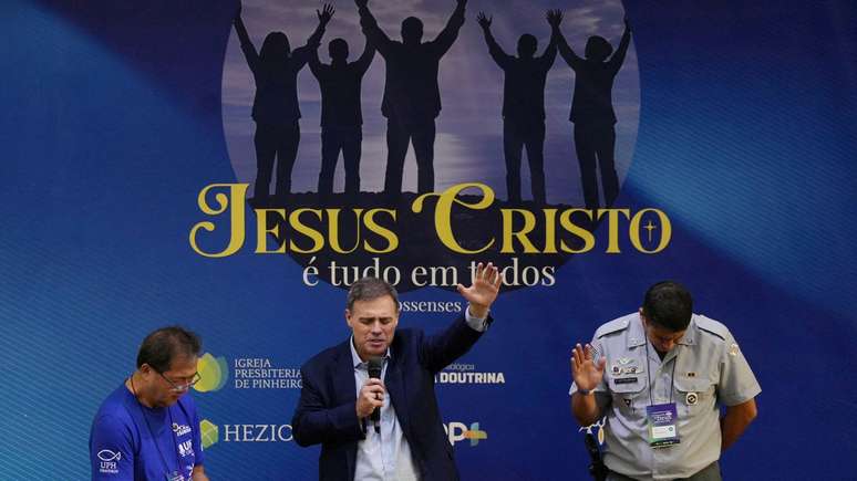Andr&eacute; Mendon&ccedil;a, que &eacute; pastor evang&eacute;lico, agradeceu, na semana passada, o apoio e ora&ccedil;&otilde;es recebidos