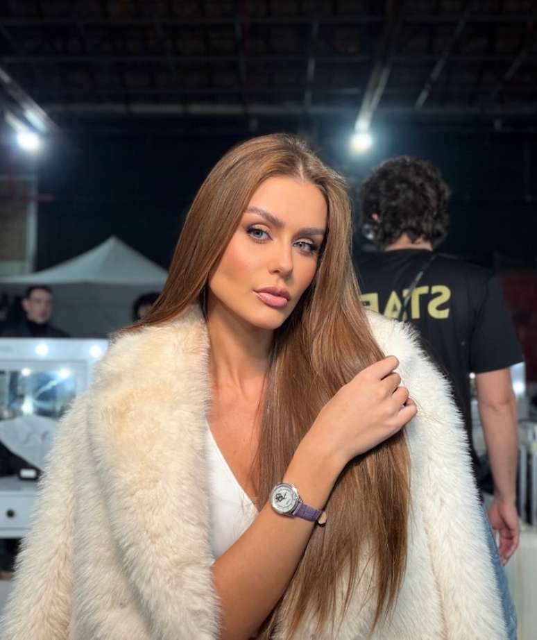 Marcella Kozinski venceu o Miss Universo Brasil deste ano e se prepara para a disputa internacional