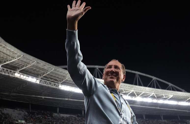 John Textor em seus tempos de mandachuva do Botafogo &ndash;
