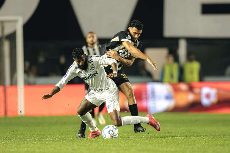 Na Sul-Americana, Santos venceu &uacute;ltimos quatros jogos na Vila Belmiro &ndash;