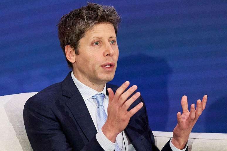 O CEO da OpenAI, Sam Altman, garantiu aos usu&aacute;rios que o novo modelo da empresa est&aacute; mais alinhado com os valores humanos do que os modelos anteriores