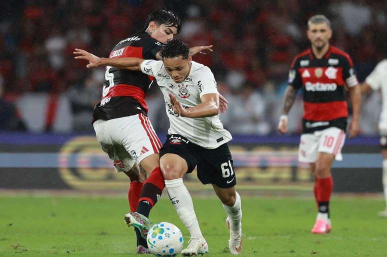 Corinthians perdeu para o Flamengo por 2 a 1 &ndash;