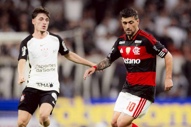 Noturno, Corinthians e Flamengo empataram na Neo Quimica, 1 a 1, no turno da S&eacute;rie A. Mas qual ser&aacute; o resultado no returno?
