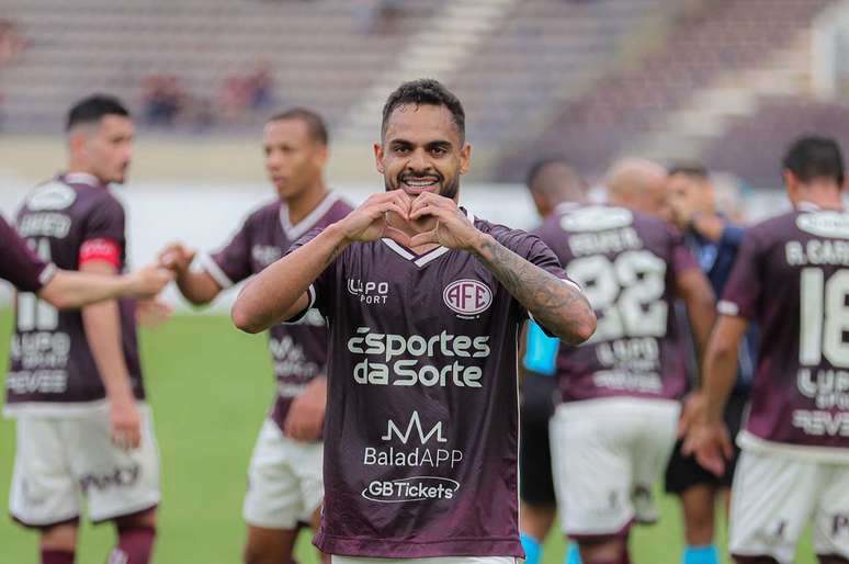 Juninho garantiu a primeira vit&oacute;ria da Ferrovi&aacute;ria no quadrangular final da S&eacute;rie C &ndash;