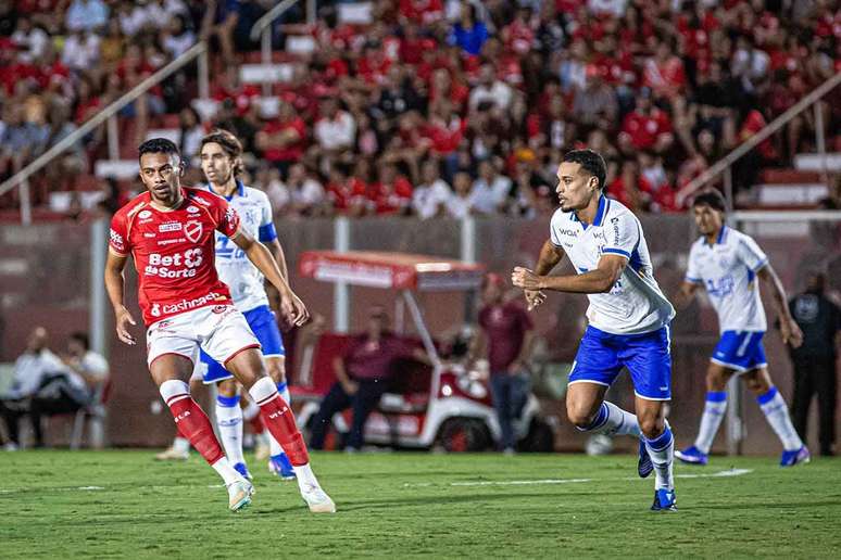 No 1&deg; turno, o Tigre fez valer o fator casa e venceu o Ava&iacute; por 2 a 0 pela S&eacute;rie B &ndash;