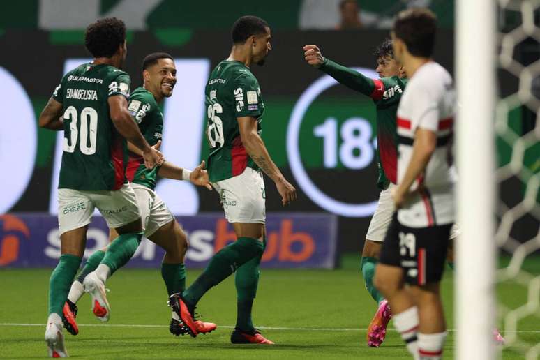 S&atilde;o Paulo tem novo rev&eacute;s ap&oacute;s duas vit&oacute;rias consecutivas &ndash;