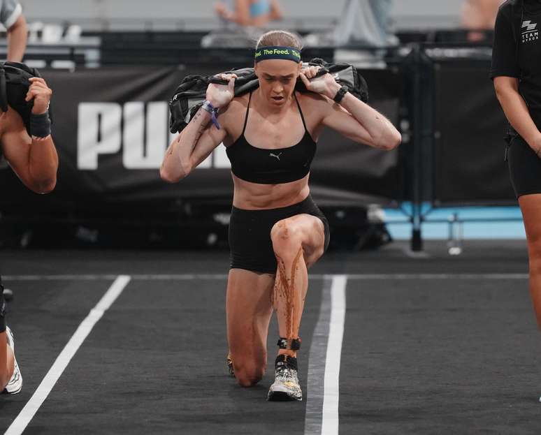 A atleta australiana chamada Joanna Wietrzyk sofreu uma &ldquo;incontin&ecirc;ncia fecal&rdquo; e acabou defecando enquanto disputava uma prova de Hyrox, atividade f&iacute;sica que combina corrida e treinos funcionais de alta intensidade