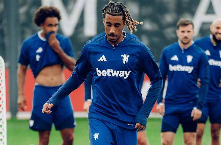Atividade de prepara&ccedil;&atilde;o do United antes de receber o Brighton &ndash;