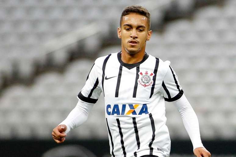 Matheus Pereira pelo Corinthians 