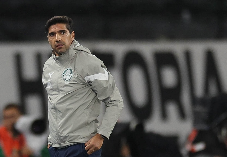 Abel Ferreira, t&eacute;cnico do Palmeiras, durante partida do Brasileir&atilde;o