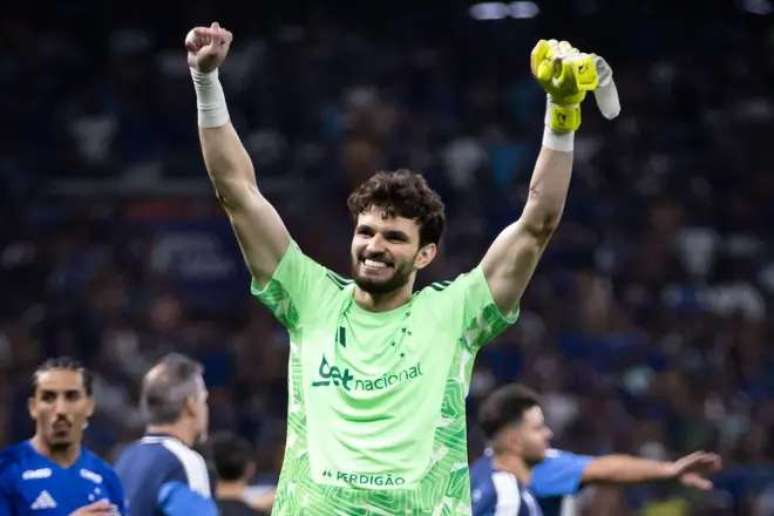 Ot&aacute;vio em a&ccedil;&atilde;o pelo Cruzeiro 