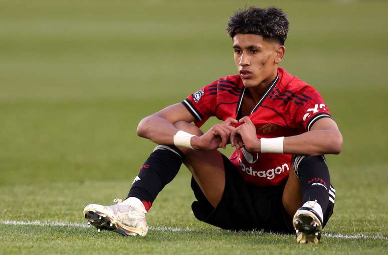 JJ Gabriel pediu para sair do Manchester United e entrou na mira de Barcelona e Real Madrid &ndash;