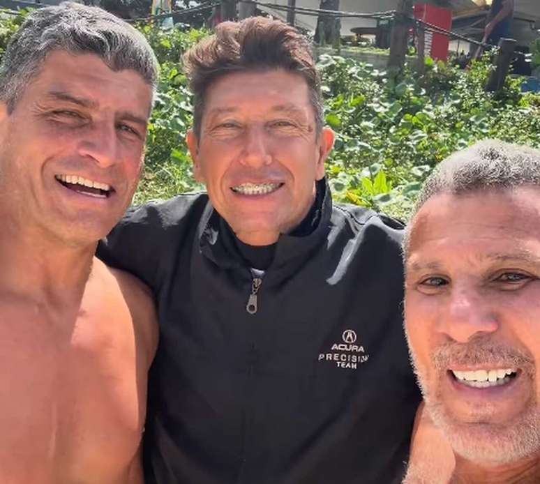 T&eacute;cnico e ator jogaram futev&ocirc;lei na praia da Barra da TIjuca &ndash;