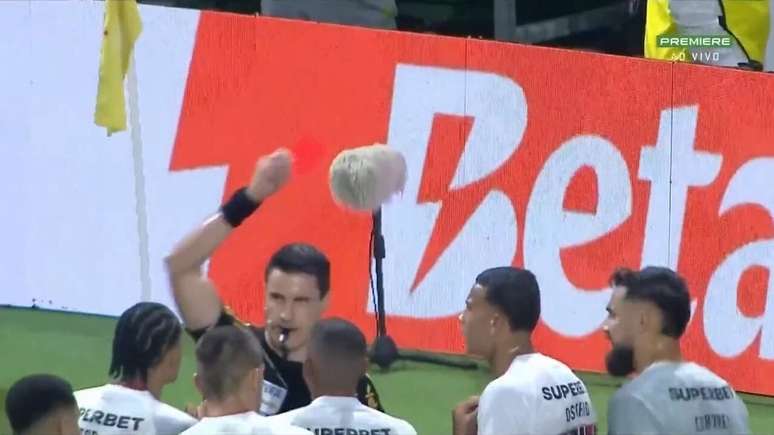 Os&oacute;rio recebeu a den&uacute;ncia por jogada violenta no Choque-Rei &ndash;