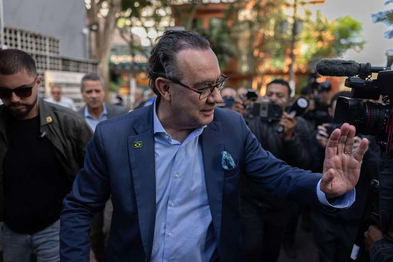 Augusto Cury em agenda de campanha em São Paulo: candidato avançou entre eleitores independentes, mas voltou a recuar