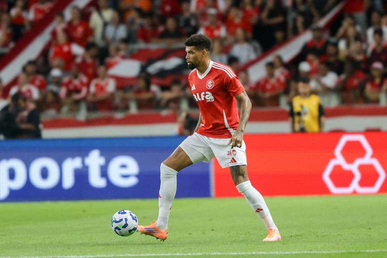Inter ainda tem pend&ecirc;ncia com o Midtjylland pela aquisi&ccedil;&atilde;o de Juninho &ndash;